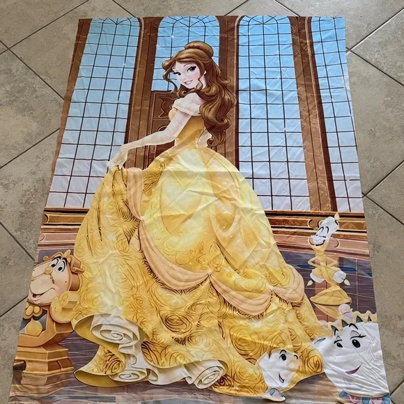 Disney Princess Belle Golden and White Cutout, 2 different backdrops - Picture 11 of 13